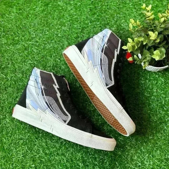 NEW🌟Vans Sk8 Hi Bolt Chrome Flash Black - Picture 2 of 6